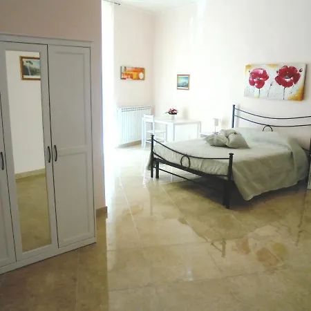 Domusrealstella