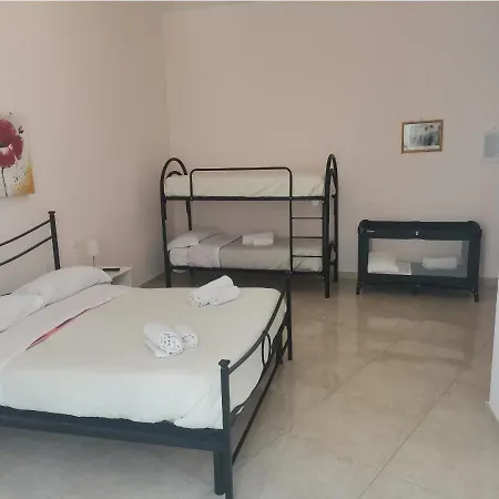 Bed & Breakfast Domusrealstella 2*