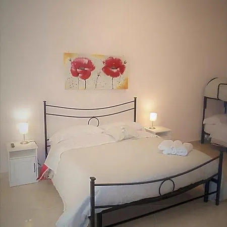 Domusrealstella Frühstückspension 4*